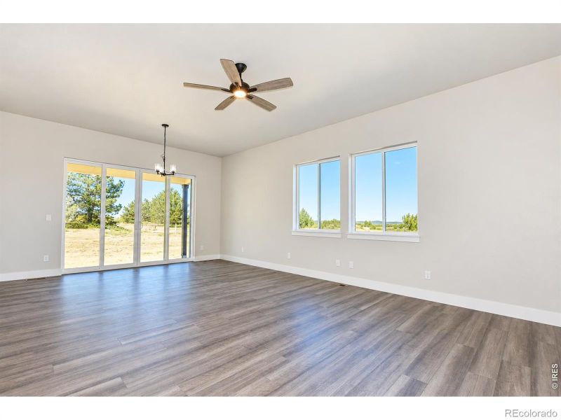 10531 12th St, Greeley, CO 80634