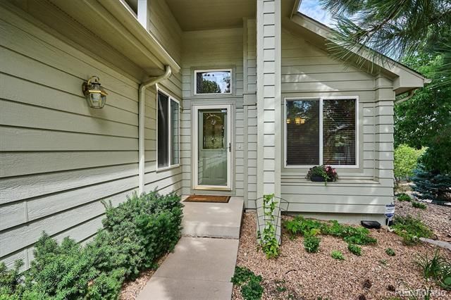 1925 Five Iron Dr, Castle Rock, CO 80104