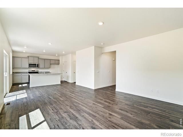7342 27th St, Greeley, CO 80634