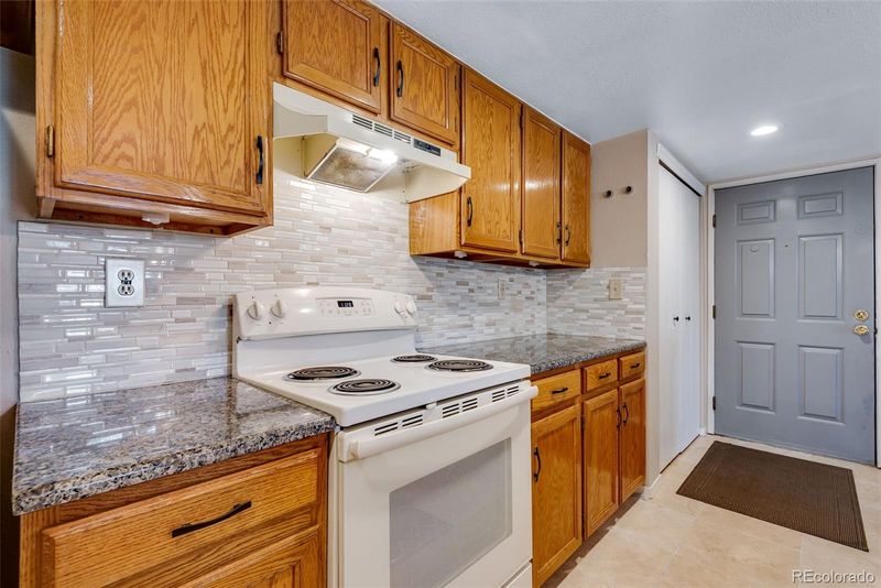 9690 Brentwood Way #303, Broomfield, CO 80021