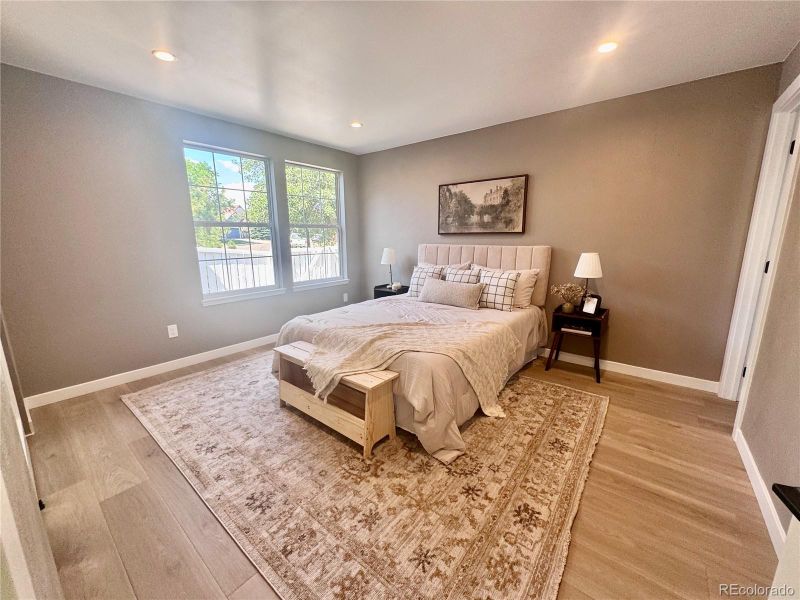 9633 W Elmhurst Pl, Littleton, CO 80128
