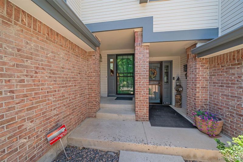 6355 S Jackson St, Centennial, CO 80121