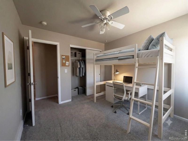 4115 Rocky Ford Dr, Loveland, CO 80538