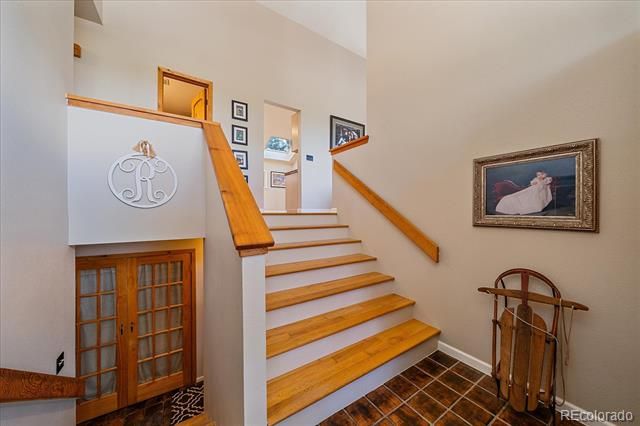 1013 Arrow Wood Dr, Golden, CO 80401