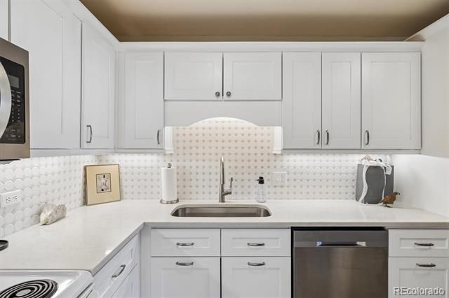 655 S Alton Way #7D, Denver, CO 80247