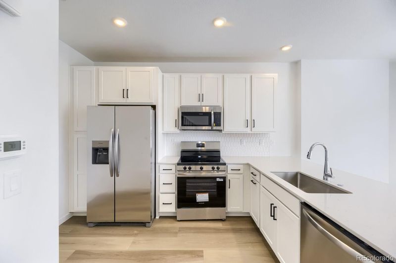 16777 E Irwin Ave, Centennial, CO 80016