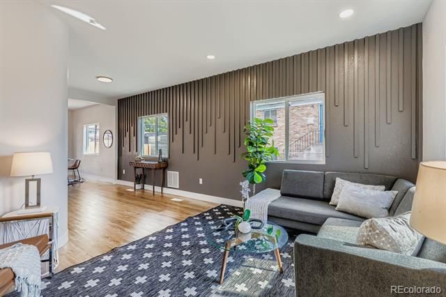 1450 Joliet St, Aurora, CO 80010