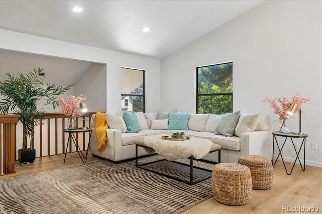 3509 S Rifle St, Aurora, CO 80013