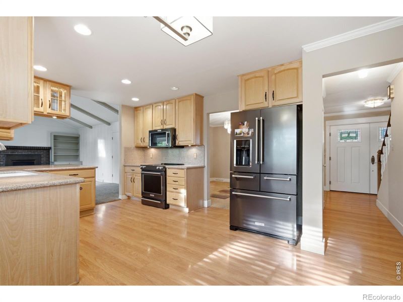 2175 Buena Vista Dr, Greeley, CO 80634