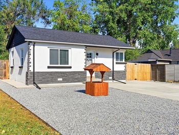 5 Stuart St, Denver, CO 80219