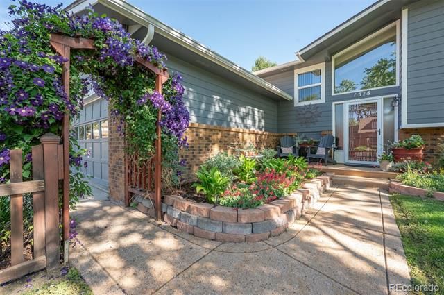 1518 Peterson Pl, Longmont, CO 80501