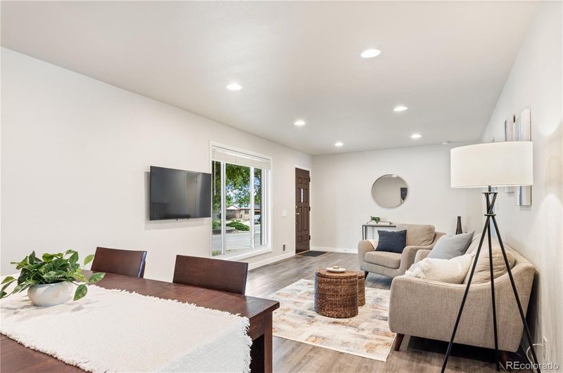 10645 Downing St, Northglenn, CO 80233
