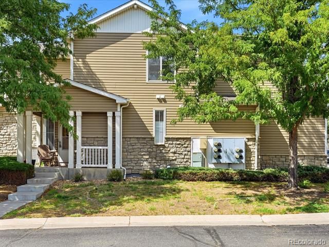 163 Blue Bonnet Dr, Brighton, CO 80601
