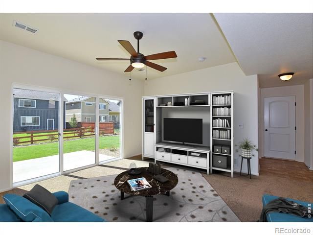 2407 Blissful Ln, Johnstown, CO 80534