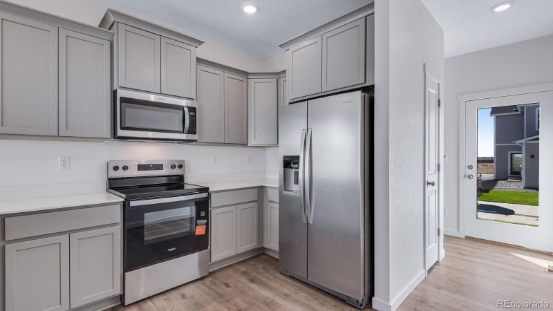 341 N Bersshine St, Watkins, CO 80137