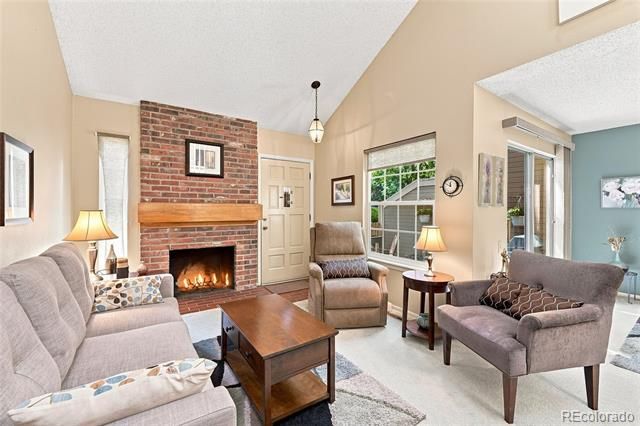 14267 E Quinn Cir, Aurora, CO 80015