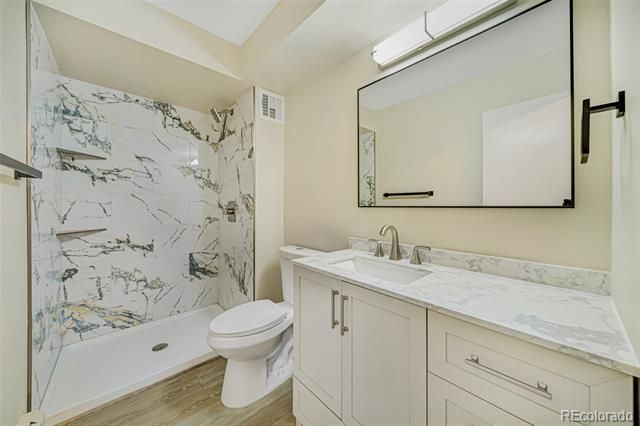 7040 E Girard Ave #210, Denver, CO 80224
