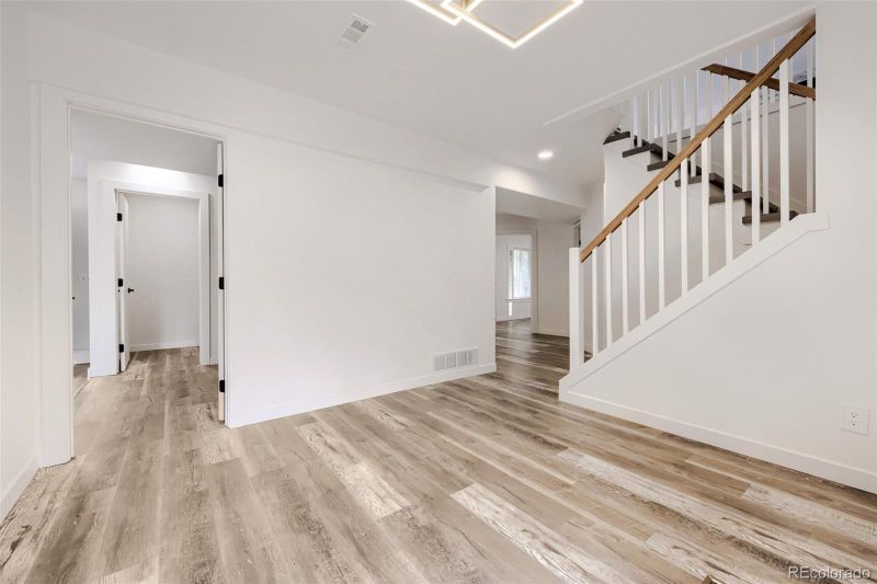 8956 Wagner Ln, Westminster, CO 80031
