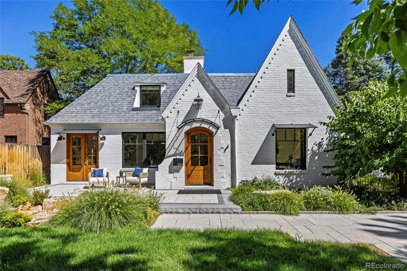250 Ash St, Denver, CO 80220