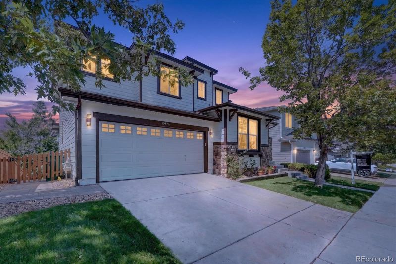 10524 Applebrook Cir, Highlands Ranch, CO 80130