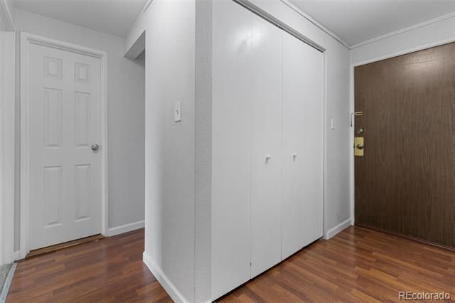 209 E Highline Cir #302, Centennial, CO 80122