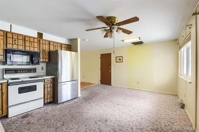 6357 W Clifton Pl, Littleton, CO 80128