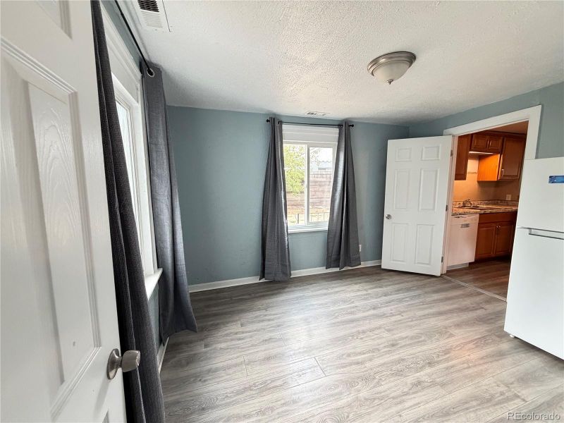 1058 S Raleigh St, Denver, CO 80219