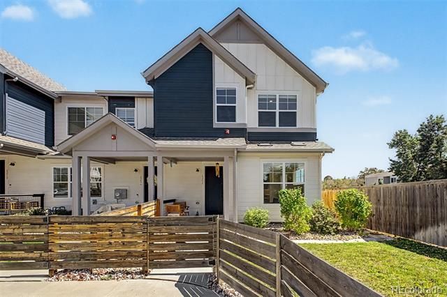 6202 W 28th Ct, Denver, CO 80214