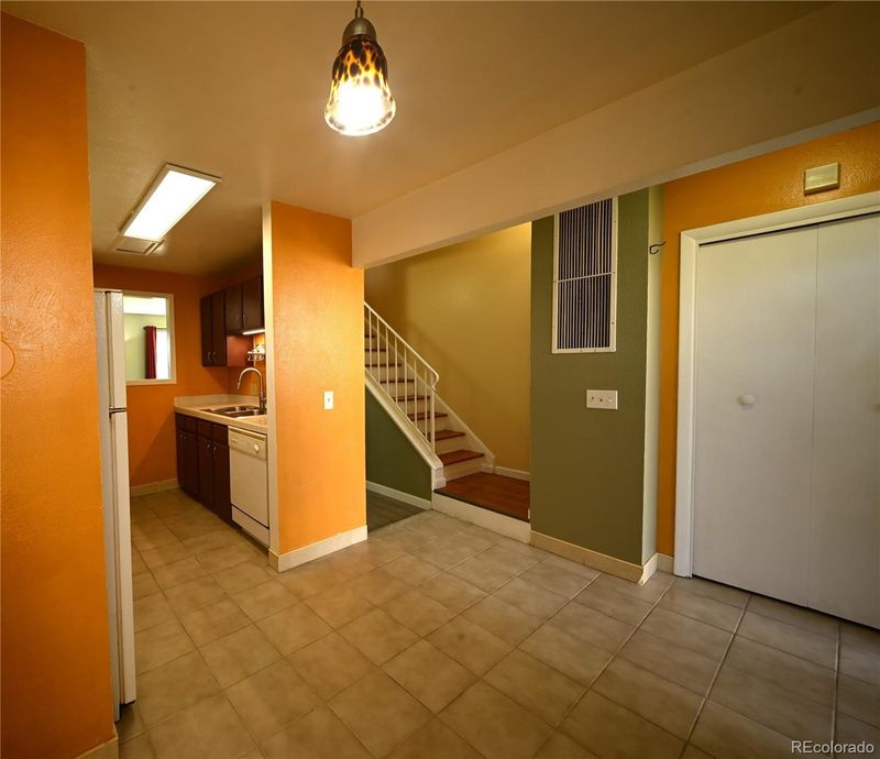 12056 E 25th Ave, Aurora, CO 80010
