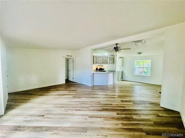712 Oriole Dr, Lafayette, CO 80026