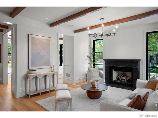 888 S Franklin St, Denver, CO 80209