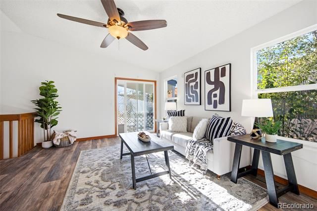 950 Withington Dr, Colorado Springs, CO 80911
