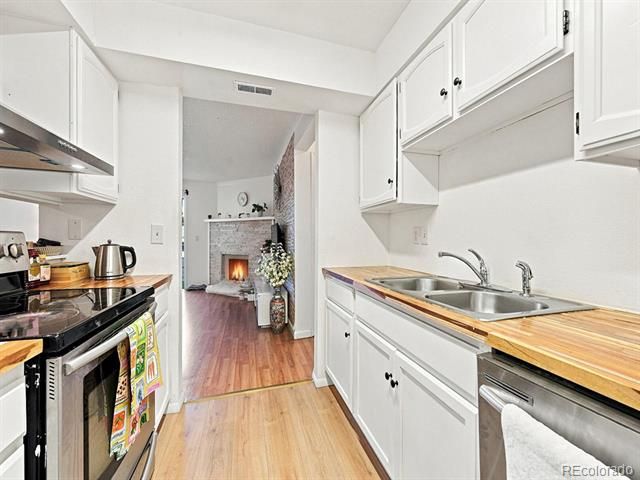 14499 1st Dr, Aurora, CO 80011