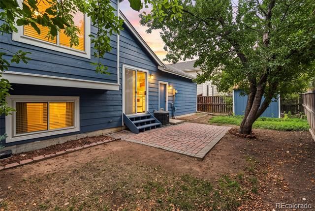 9269 Hickory Cir, Highlands Ranch, CO 80126