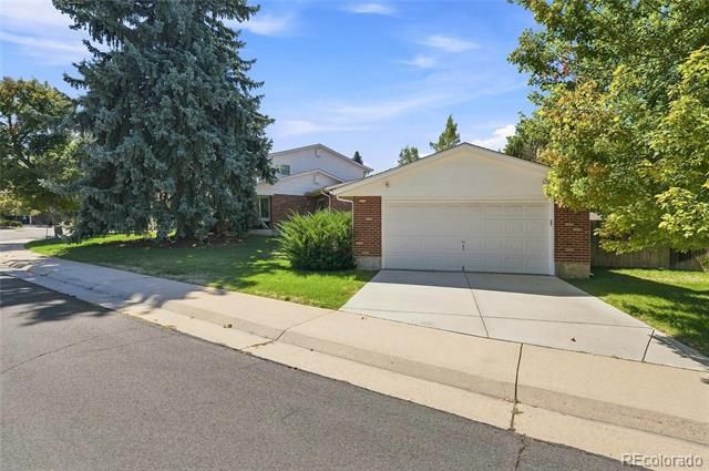 1460 S Macon St, Aurora, CO 80012