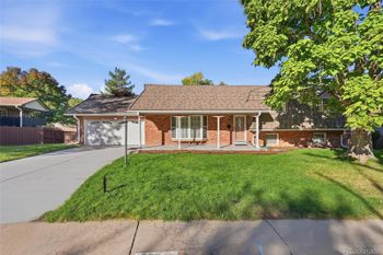 12234 W Applewood Knolls Dr, Denver, CO 80215