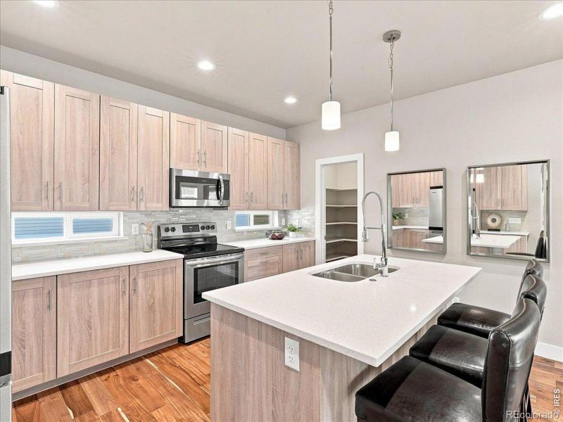 1547 Gard Dr, Loveland, CO 80537