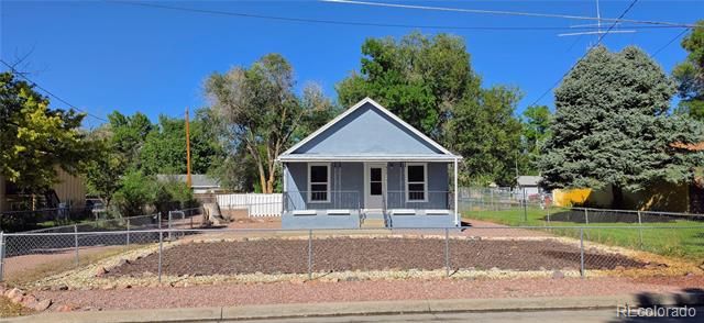 517 Barrett Ave, Canon City, CO 81212