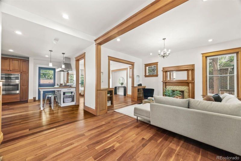 626 N Franklin St, Denver, CO 80218