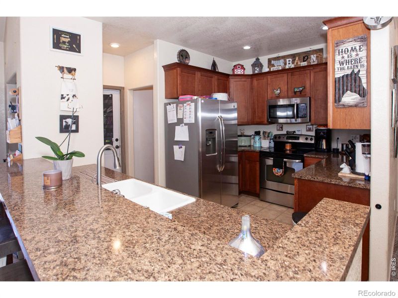 14025 Cottonwood Cir, Sterling, CO 80751