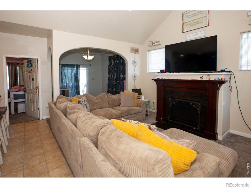 14025 Cottonwood Cir, Sterling, CO 80751