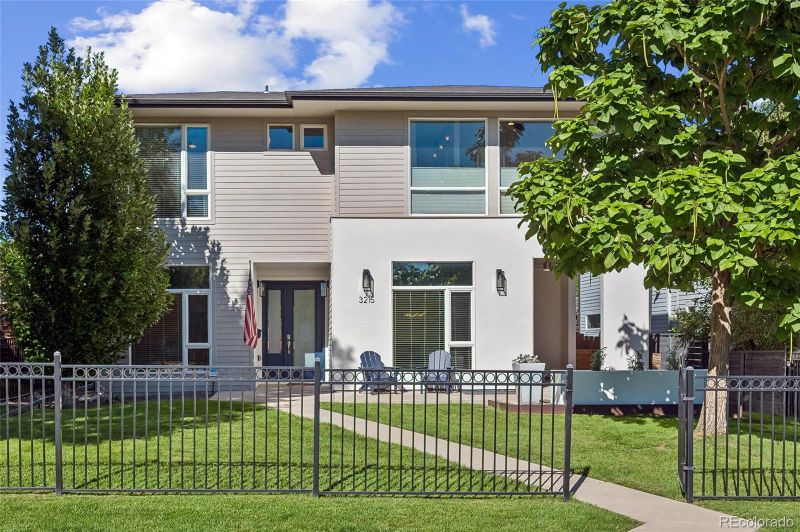 3215 S Dahlia St, Denver, CO 80222