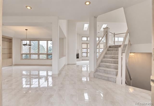 16462 E Berry Pl, Centennial, CO 80015