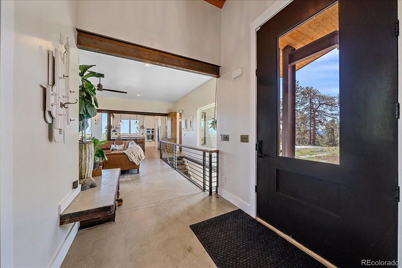 28645 Summit Ranch Dr, Golden, CO 80401