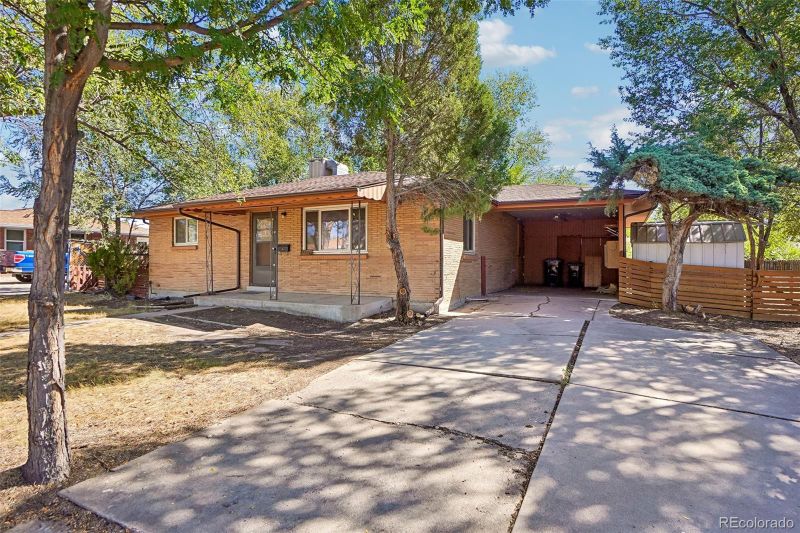 6348 Ingalls St, Arvada, CO 80003