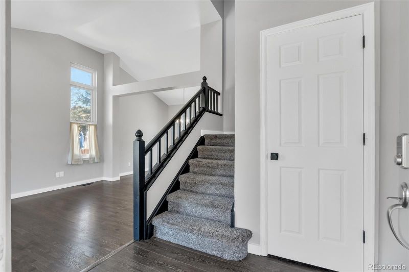 5484 S Danube Way, Centennial, CO 80015