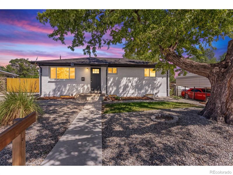 7860 Mona Ct, Denver, CO 80221