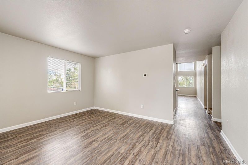 2308 S Genoa Way, Aurora, CO 80013