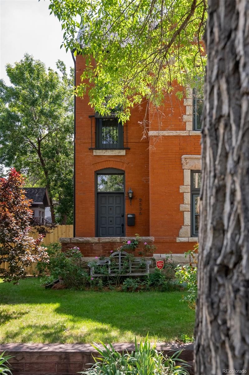 2536 N Gilpin St, Denver, CO 80205