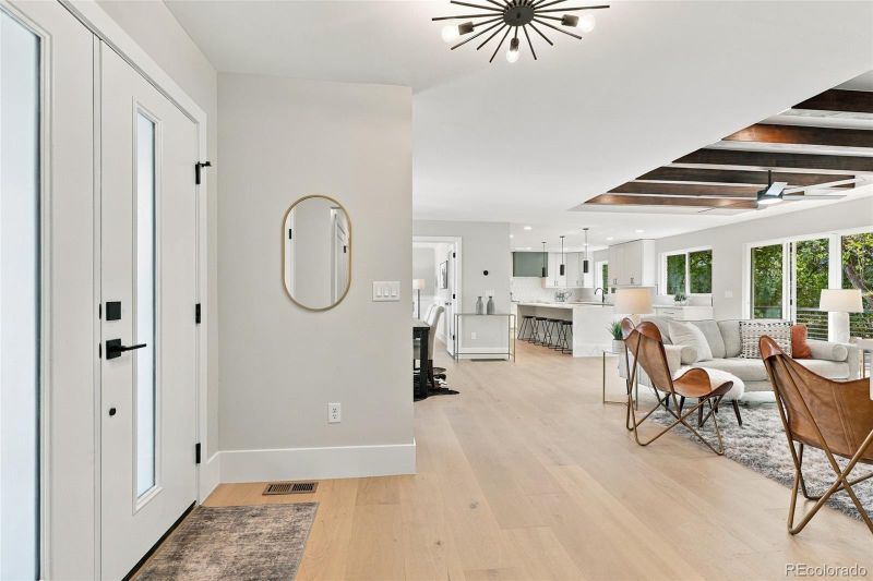 3051 Oak St, Denver, CO 80215